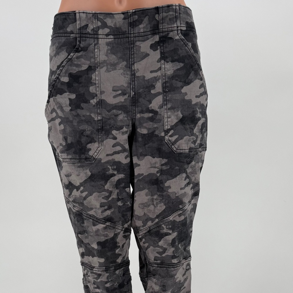 Spanx Camo utility Pant, Gray